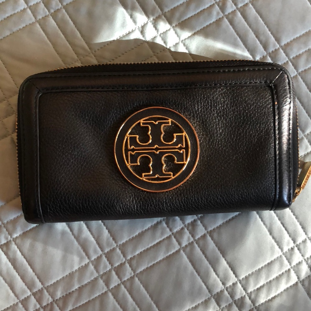 Tory Burch Wallet